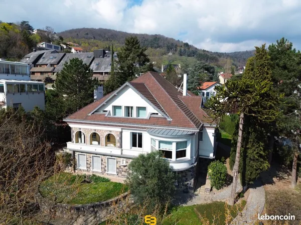 Propriété 13 pièces 350 m²