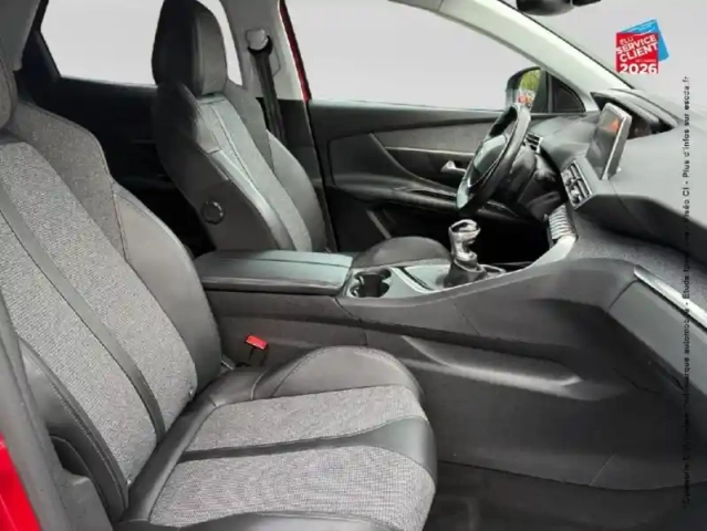 Peugeot 3008 1.2 puretech 130ch s&amp;s allure — photo 5
