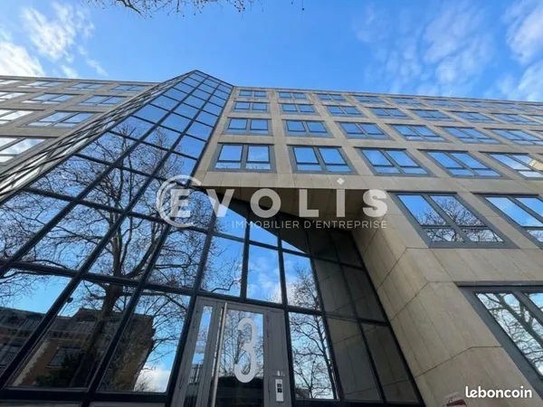 Bureaux 2 126 m²