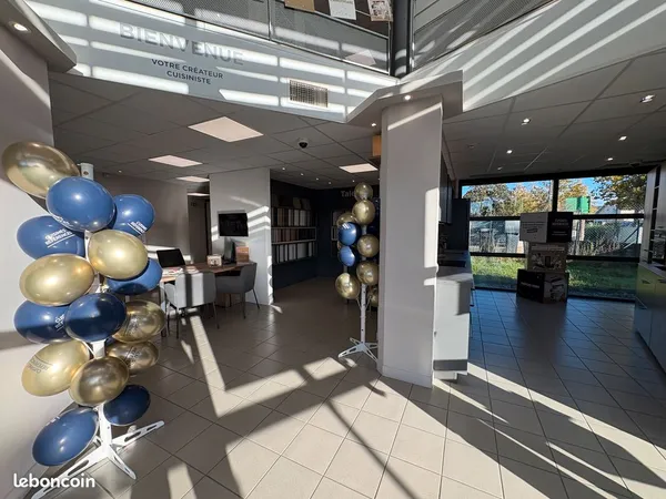 Local commercial loué à vendre pour investissement