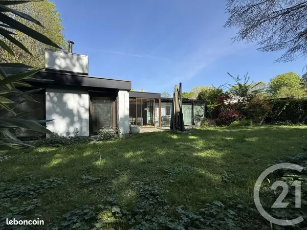 Pavillon 4 pièces 141 m²