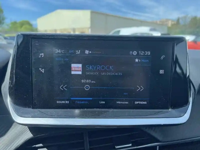 Peugeot 208 puretech 100 s&amp;s bvm6 — photo 15