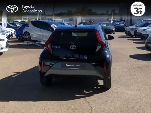 Toyota Aygo X 1.0 vvt-i 72ch design my24 — photo 4
