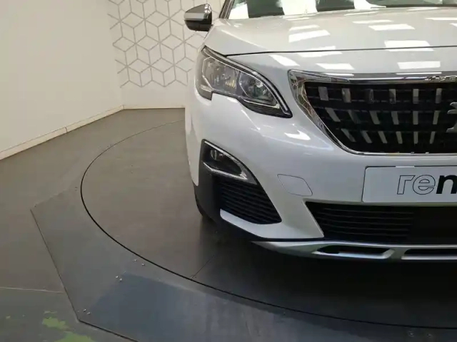 Peugeot 5008 bluehdi 130ch s&amp;s eat8 — photo 9