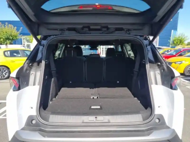 Peugeot 5008 hybrid 145 e-dcs6 — photo 6