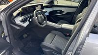 Peugeot 3008 1.2 Hybrid 145ch Allure e-DCS6 — photo 12