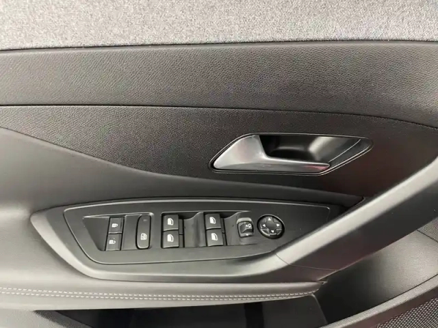 Peugeot 308 hybrid 145 e-dcs6 — photo 64