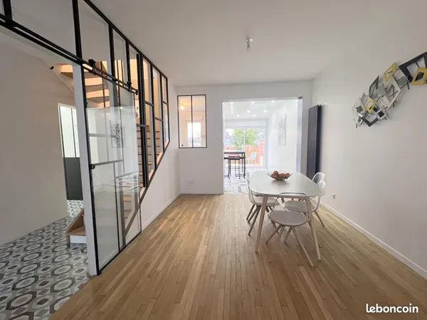 Maison 6 pièces 122 m²