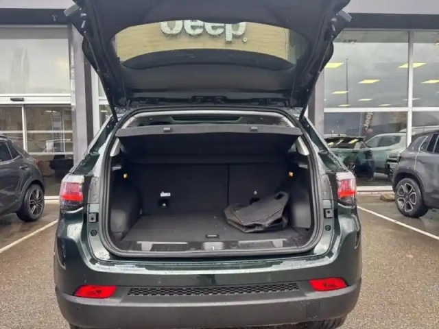 Jeep Compass 1.3 turbo t4 240ch phev 4xe north star at6 eawd — photo 6