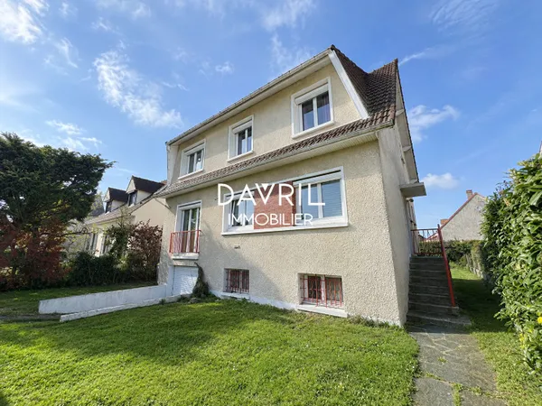 EXCLUSIVITÉ ! CONFLANS-SAINTE-HONORINE : SECTEUR LES ROCHES - CENTRE-VILLE! A PROXIMITÉ DES GARES RE