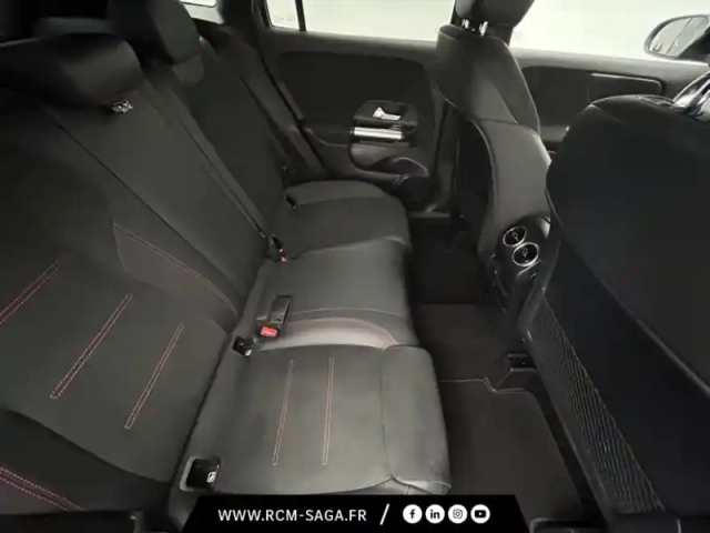 Mercedes Gla 200 d amg line — photo 21