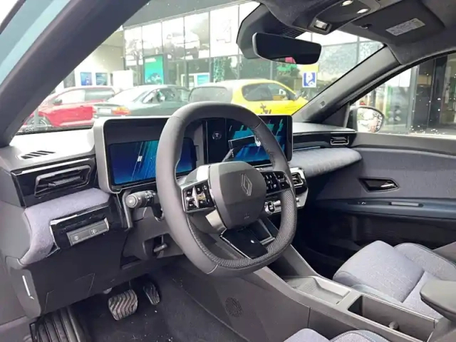 Renault 4 renault  e-tech electrique 150 ch autonomie confort — photo 10