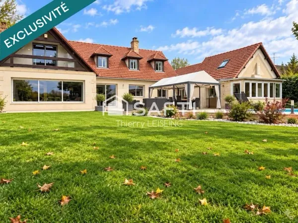 Maison 6 pièces 260 m²