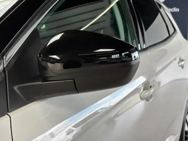 Opel Grandland 1.5 d 130ch ultimate bva8 — photo 15