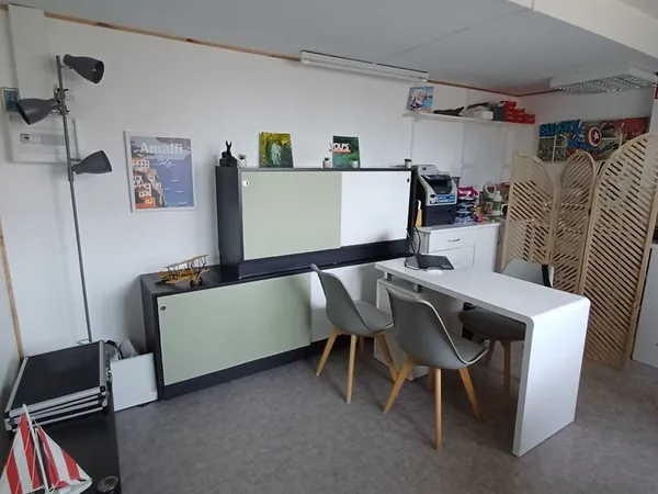 Location bureau dans centre de santé