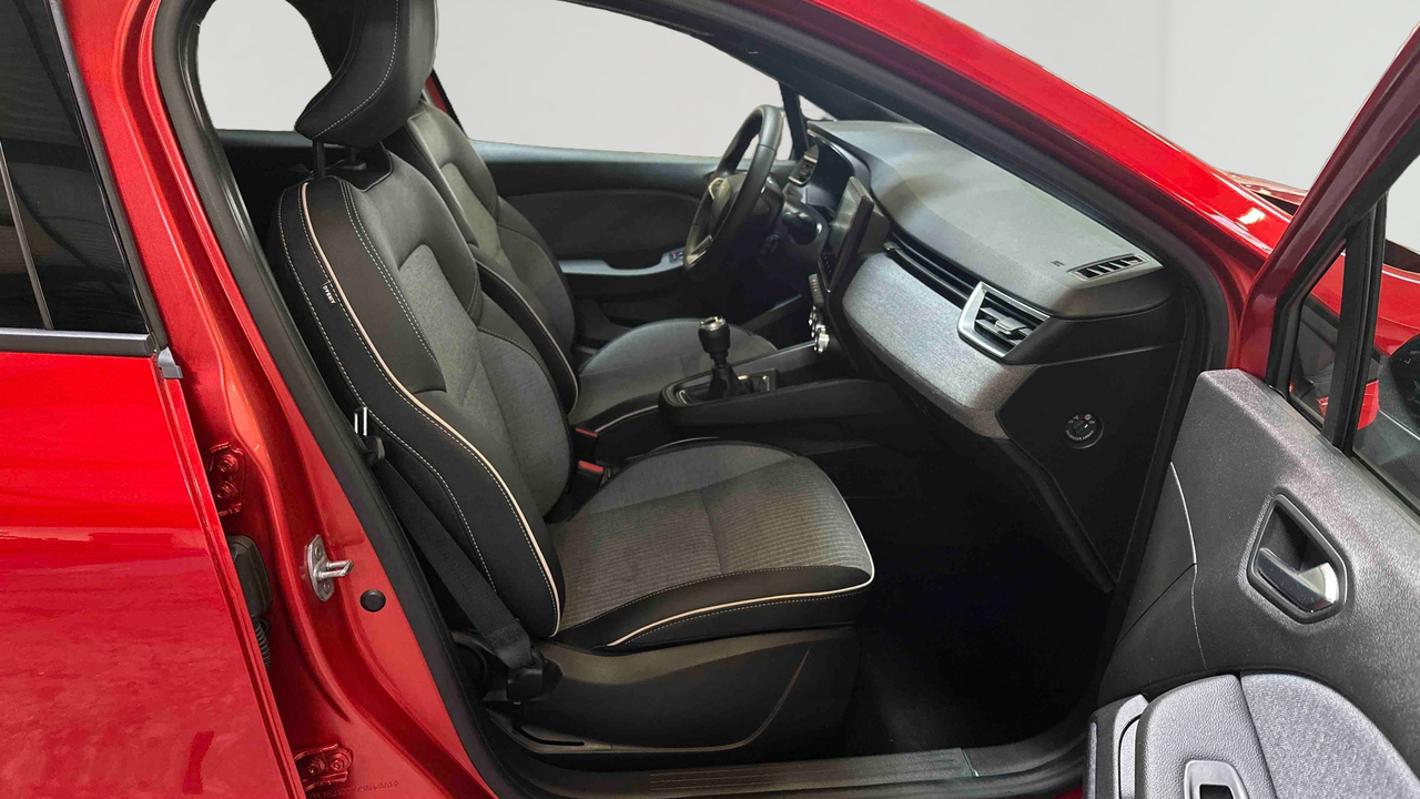 Renault Clio TCe 90 ch GSR2 — photo 30
