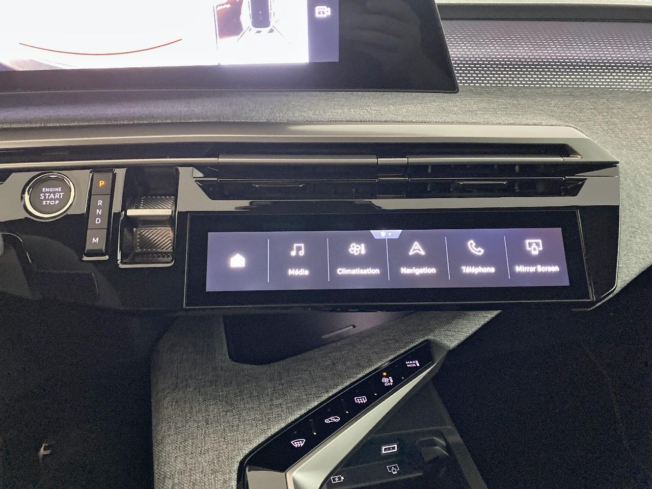 Peugeot 3008 hybrid 145 e-dcs6 gt — photo 17