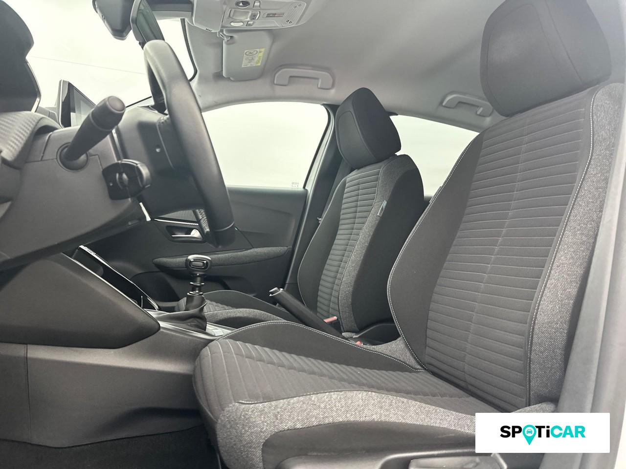 Peugeot 208 1.2 puretech 100ch s&s style 118g — photo 9