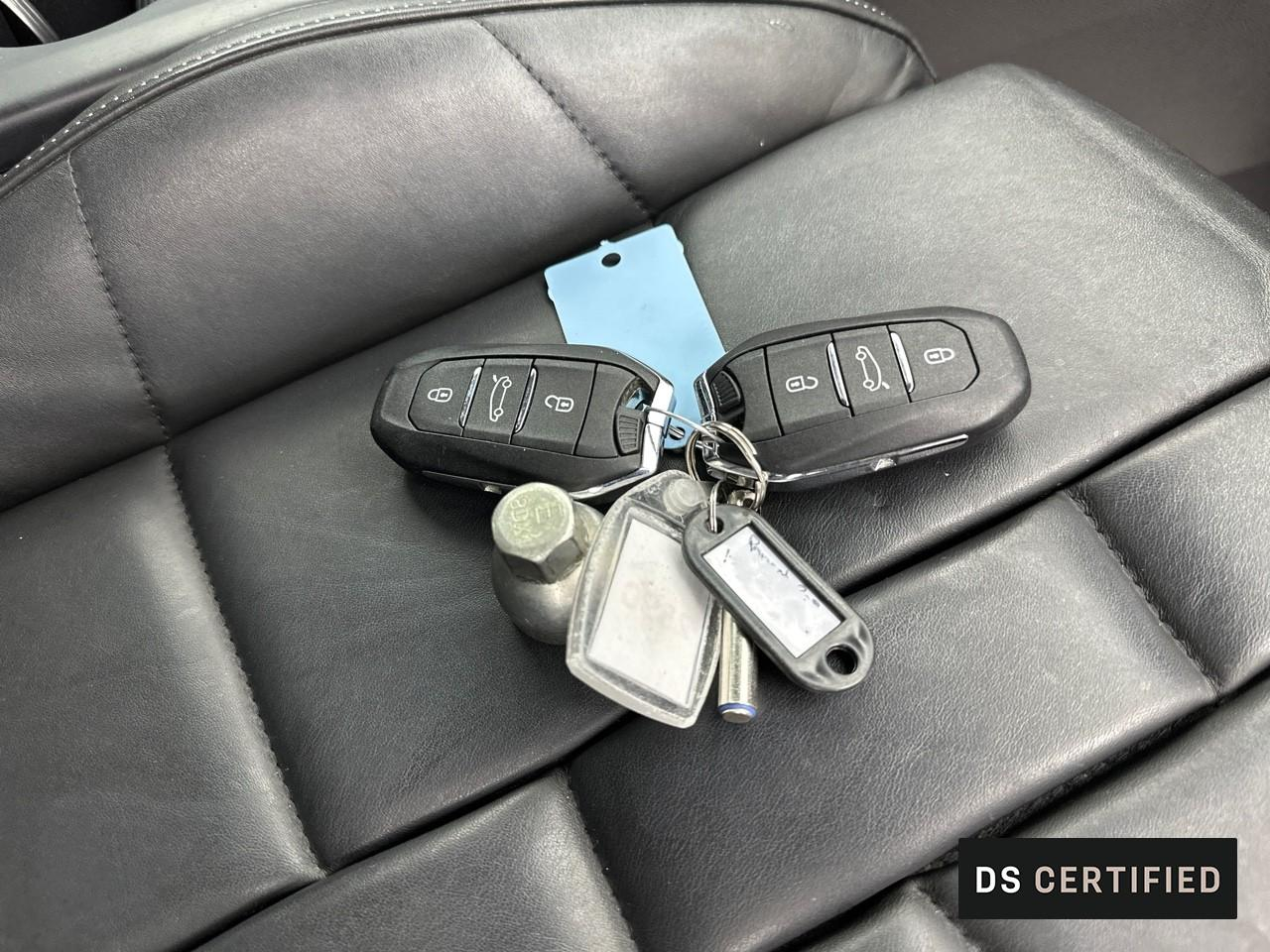 Ds Ds 3 crossback puretech 130 eat8 grand chic — photo 39