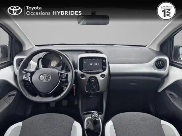 Toyota Aygo 1.0 vvt-i 72ch x-play 5p — photo 8