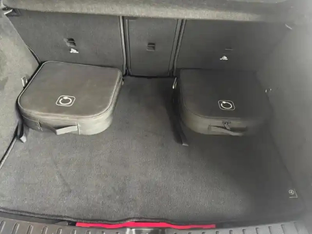 Mercedes Gla 250 e amg line — photo 51