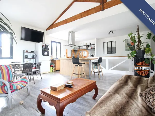 Ensemble immobilier à fort potentiel avec loft + commerce