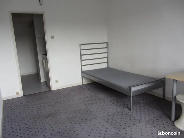 Studio 1 pièce 20 m²