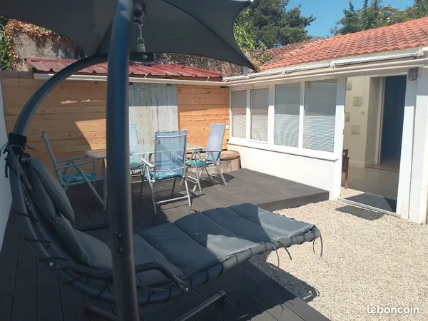 Maison au calme proche commodités