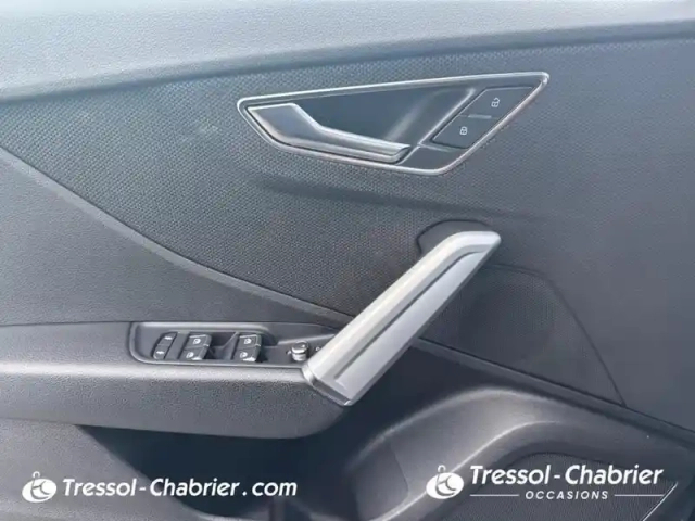 Audi Q2 35 tfsi cod 150 s tronic 7 design luxe — photo 20