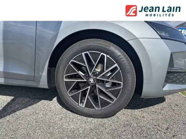 Skoda Octavia combi 1.5 tsi hybrid 150 ch act dsg7 — photo 9