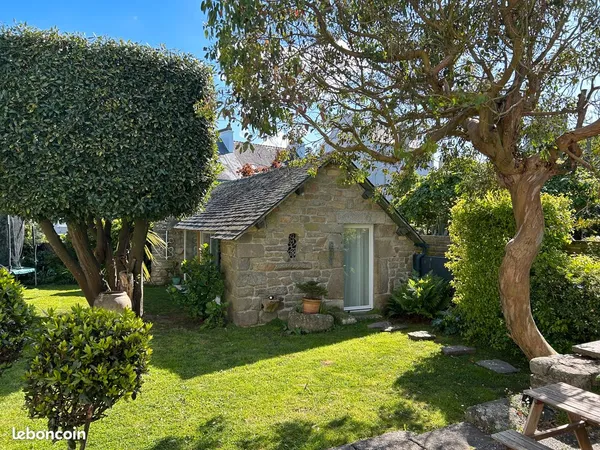 Studio rénové avec jardin partagé