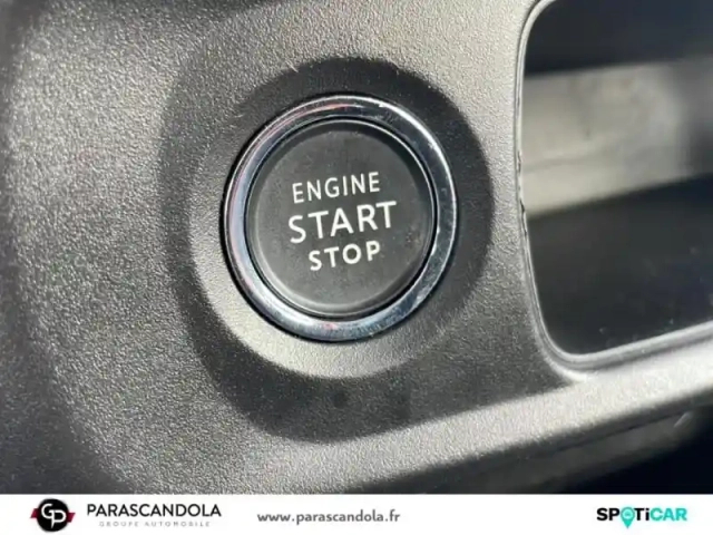 Citroën C3 1.2 puretech 83ch s&amp;s shine — photo 13