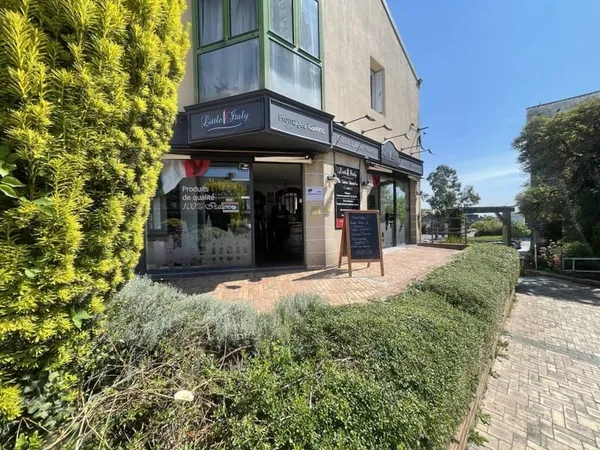 Fonds de commerce 85 m²