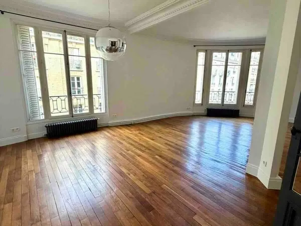 Appartement 3 pièces 100 m²