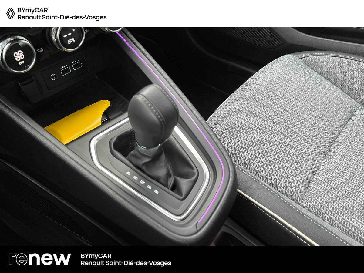 Renault Clio E-Tech full hybrid 145 — photo 18