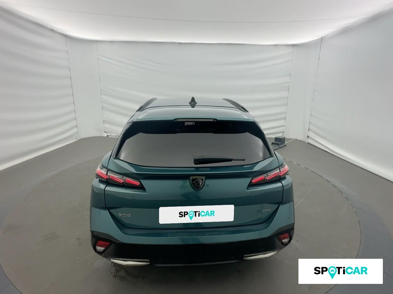 Peugeot 308 sw phev 225ch gt e-eat8 — photo 5