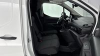 Peugeot Partner Standard 650kg BlueHDi 100ch S&S Asphalt — photo 15