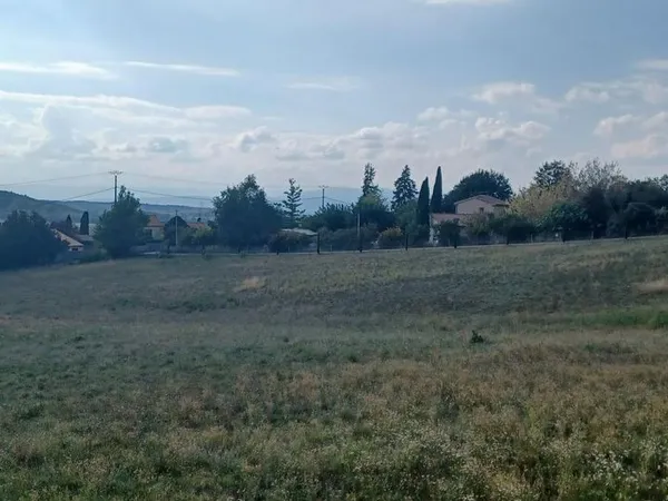 Terrain 2 433 m² Montoison