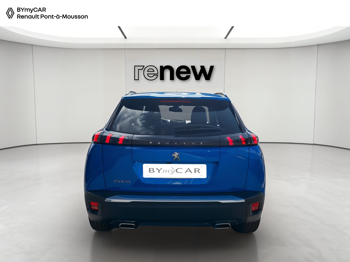 Peugeot 2008 PureTech 130 S&amp;S EAT8 — photo 4