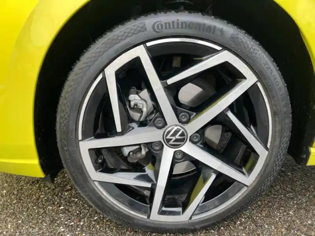 Volkswagen Golf 2.0 tdi 150 style 1st dsg7 — photo 9