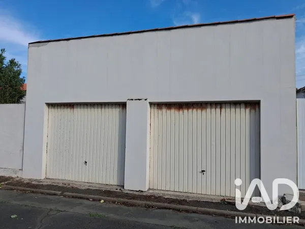 Parking 30 m²