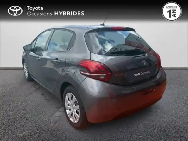 Peugeot 208 1.5 bluehdi 100ch e6.c active bvm5 86g 5p — photo 2