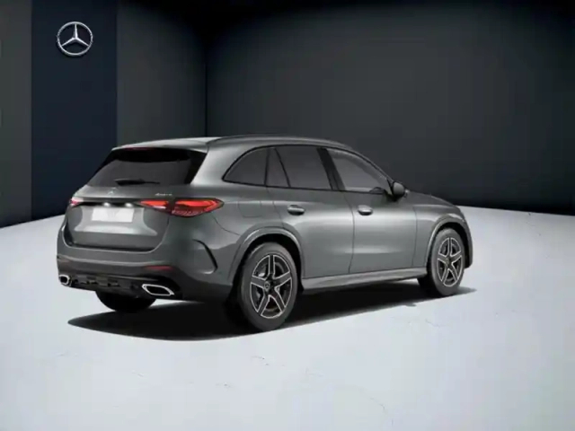 Mercedes Glc 300 e  hybrid eq 4matic am — photo 5
