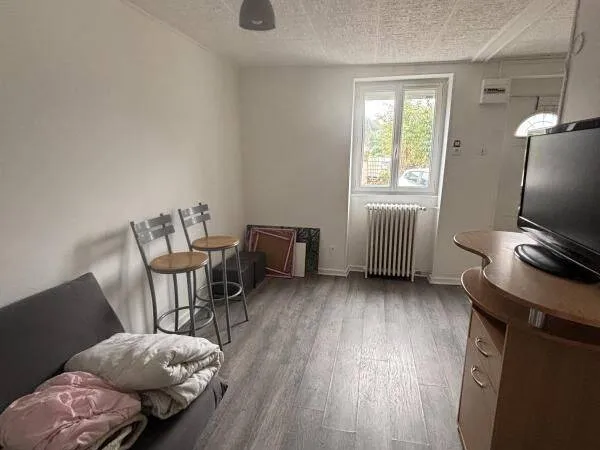 Studio 1 pièce 25 m²