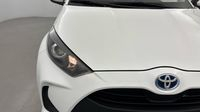 Toyota Yaris 116h Dynamic 5p MY22 — photo 17