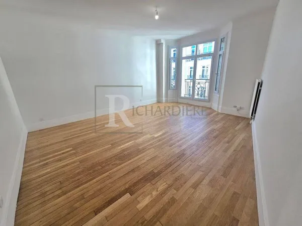 Appartement 3 pièces 81 m²