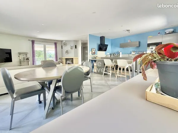 Villa 5 pièces 128 m²