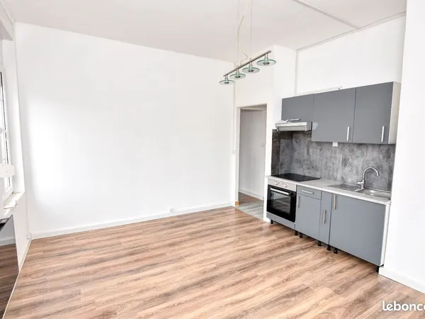 Bel appartement T2 - DOMART-EN-PONTHIEU