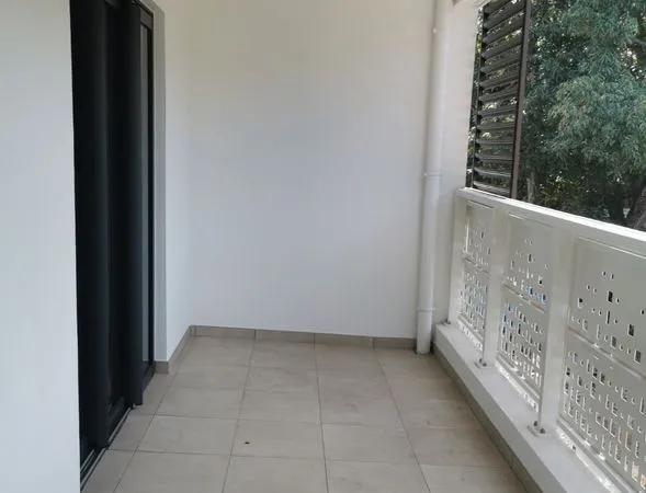 Appartement 49,1m2 et 15,5 m2 de varangue