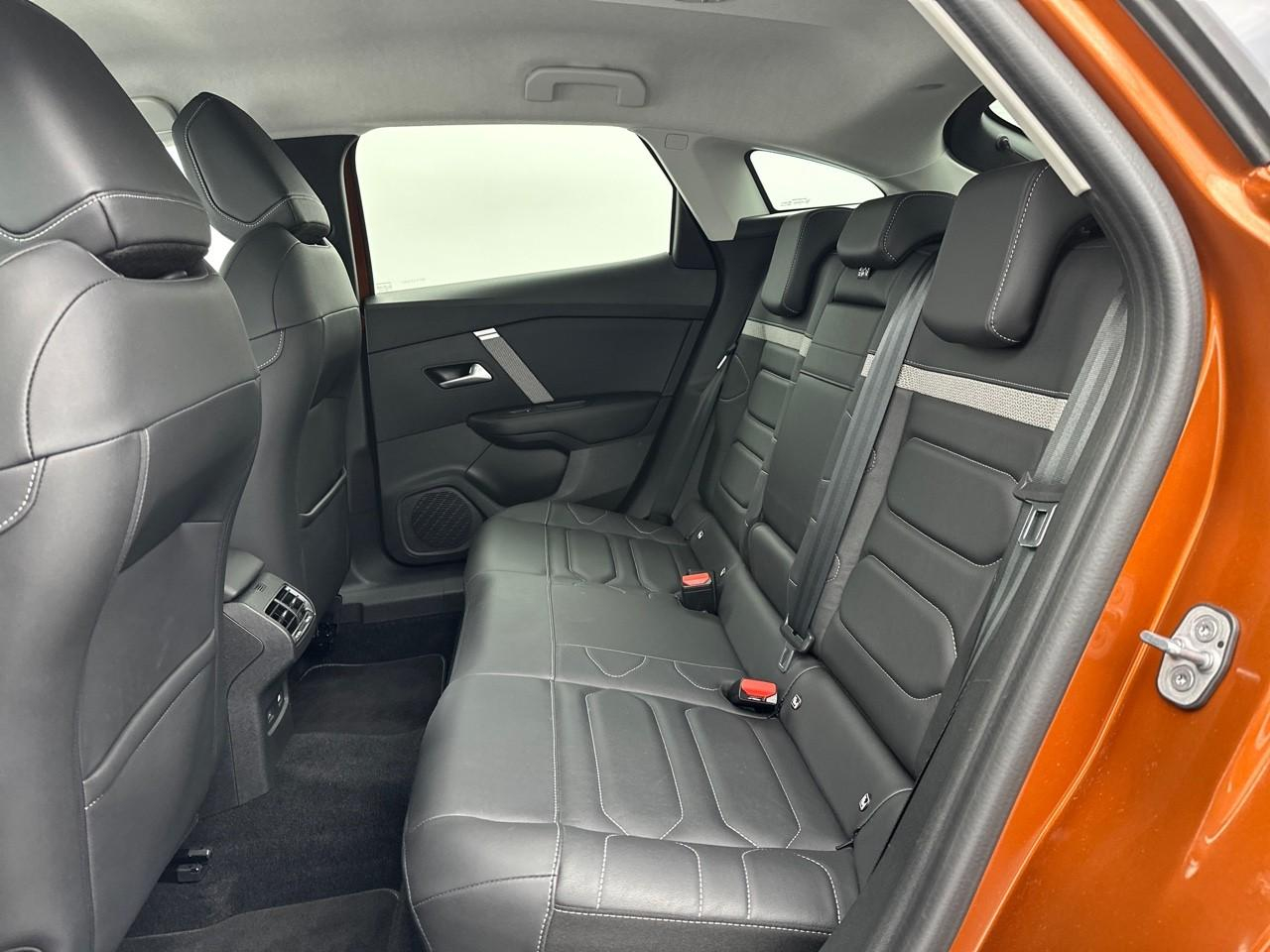 Citroën C4 puretech 130 s&s eat8 shine pack — photo 12
